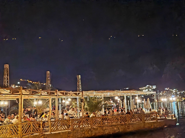 Restoran Little Bay u Kotoru — fotografija